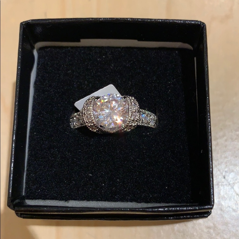 Kate Bissett engagement ring.